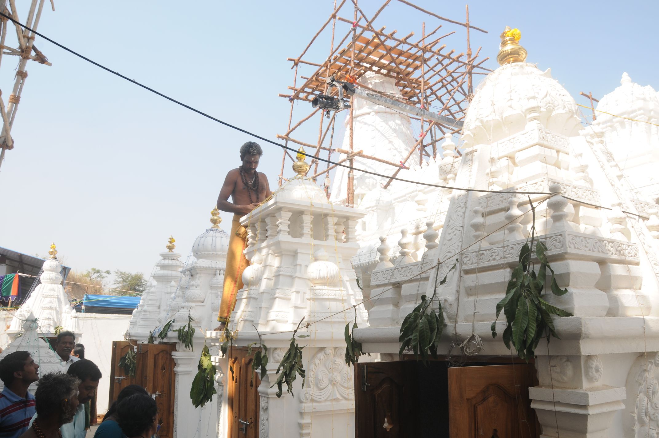 విగ్రహ ప్రతిష్ట